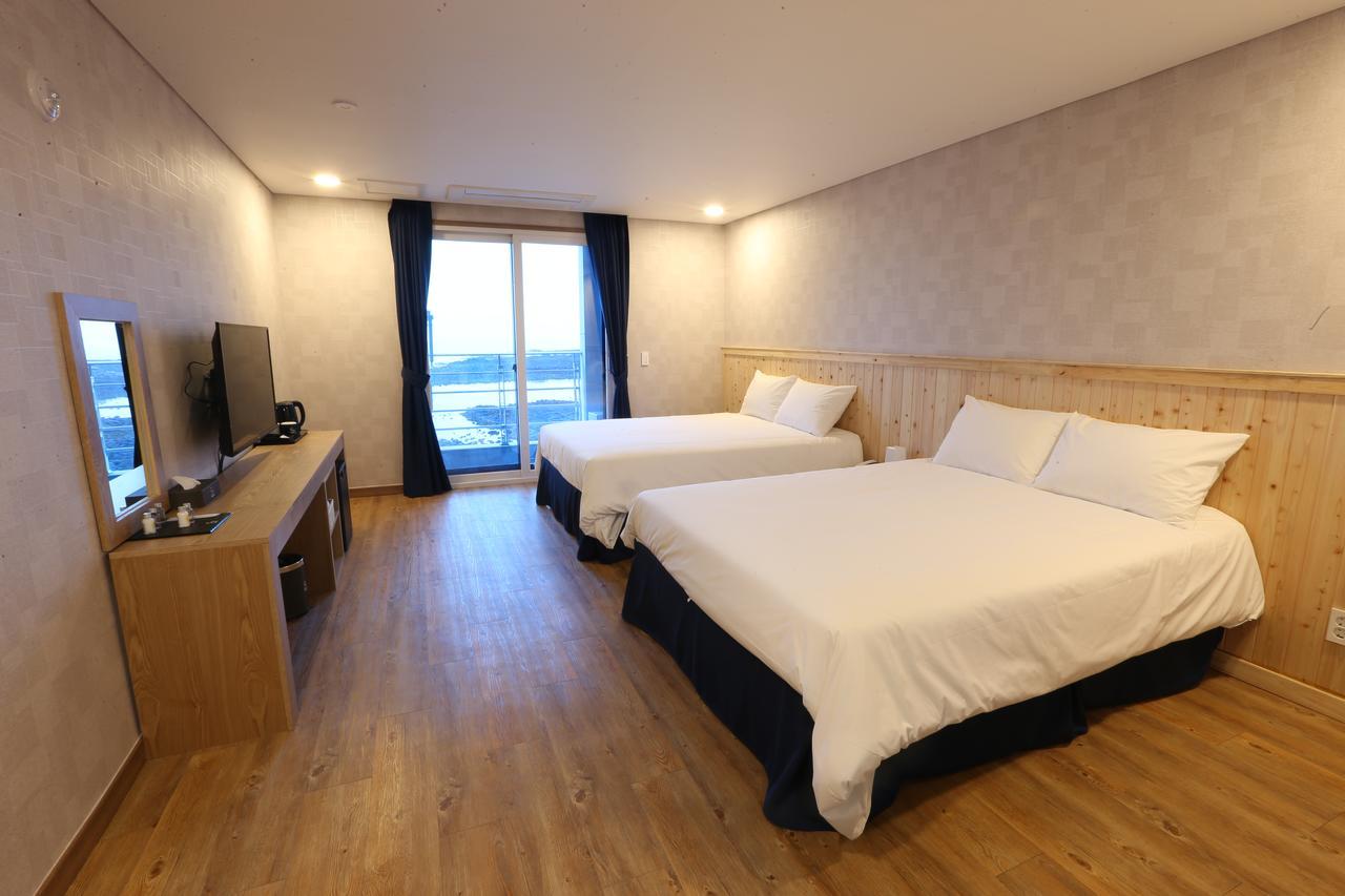 Hotel52 Seogwipo Zewnętrze zdjęcie
